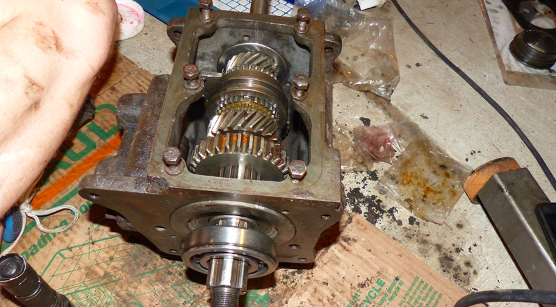 Illustration for article titled How I Completely Rebuilt My Jeep's Transmission In One Night For Less Than $100